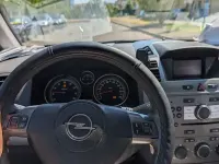 Usata Opel Zafira Elegance 97 CV (71 kW) 2007 Monovolume