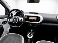 Usata Renault Twingo Zen 60 kW (82 CV) 2021 Grigio Utilitaria