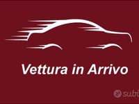 Usata Dacia Duster Lauréate 110 CV (80 kW) 2015 Nero SUV