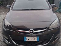 usata Opel Astra 1.4 benzina GPL