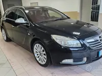 Usata Opel Insignia Cosmo 160 CV (117 kW) 2010 Nero Station wagon