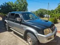 Usata Mitsubishi L200 115 CV (84 kW) 2002 Nero Pick-up
