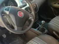 Usata Fiat Grande Punto 69 CV (50 kW) 2012 Bluazzurro Utilitaria