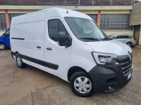Usata Renault Master 150 CV (110 kW) 2023 Bianco Monovolume