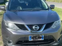 Usata Nissan Qashqai Tekna 110 CV (80 kW) 2015 Grigio SUV