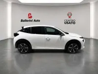 Usata Lancia Ypsilon 101 CV (74 kW) 2025 Bianco Utilitaria