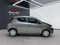 Usata Lancia Ypsilon 69 CV (50 kW) 2018 Grigio Utilitaria