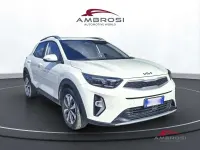 Gebraucht Kia Stonic Style 84 PS (61 kW) 2025 Weiß SUV
