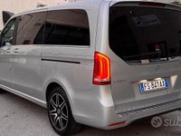 Usata Mercedes V250 Premium 190 CV (139 kW) 2018 Grigio Monovolume