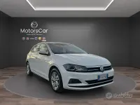 Usata VW Polo Comfortline 80 CV (58 kW) 2019 Bianco Utilitaria