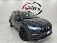 Usata Dacia Sandero Comfort 91 CV (66 kW) 2023 Grigio Berlina