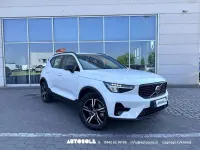 Usata Volvo XC40 Plus 163 CV (119 kW) 2025 Crystal white SUV