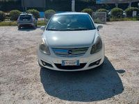 Usata Opel Corsa 85 CV (62 kW) 2011 Bianco Utilitaria