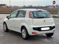 Usata Fiat Punto Evo Dynamic 77 CV (56 kW) 2011 Bianco Utilitaria
