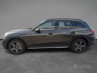 Usata Mercedes GLC300e AMG 269 CV (197 kW) 2023 Grigio SUV