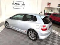 Usata Honda Civic Type R 200 CV (147 kW) 2004 Satin silver metallic Berlina