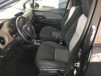 Usata Toyota Yaris Hybrid Active 73 CV (53 kW) 2017 Nero Berlina