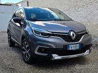 Usata Renault Captur 90 CV (66 kW) 2019 Grigio SUV