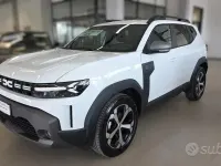 Usata Dacia Duster Journey 101 CV (74 kW) 2024 Bianco SUV