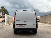 Usata Renault Kangoo 90 CV (66 kW) 2012 Bianco Monovolume