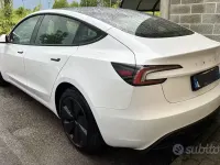 Usata Tesla Model 3 152 kW (208 CV) 2025 Bianco Berlina