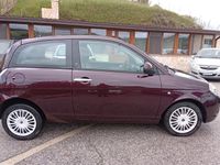 Usata Lancia Ypsilon 90 CV (66 kW) 2010 Viola Utilitaria