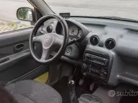 Usata Hyundai Atos 59 CV (43 kW) 2002 Giallo Utilitaria