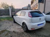 Usata Fiat Punto Young 75 CV (55 kW) 2014 Berlina