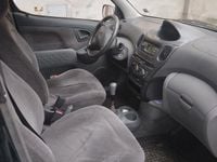 Usata Toyota Yaris Verso 2000 Verde Monovolume