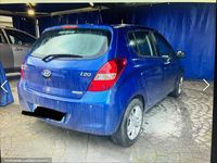 Usata Hyundai i20 Comfort 2011 Blu Utilitaria