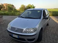 Usata Fiat Punto Active 52 CV (38 kW) 2009 Utilitaria