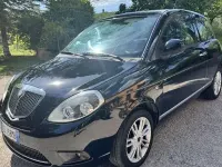 Usata Lancia Ypsilon 77 CV (56 kW) 2012 Utilitaria