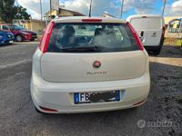 usata Fiat Punto 1.3MJT 75cv N1 2015 IVA inclusa