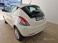 usata Lancia Ypsilon Gold 0.9 TwinAir Ecochic Neopatent