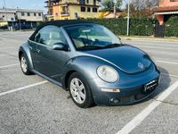 usata VW Beetle New1.9 TDI 105CV Cabrio