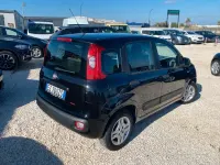 Usata Fiat Panda Lounge 69 CV (50 kW) 2015 Nero Utilitaria