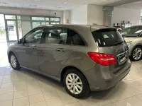 Usata Mercedes B160 Premium 90 CV (66 kW) 2014 Grigio Utilitaria