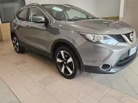 Usata Nissan Qashqai N-Connecta 131 CV (96 kW) 2017 Grigio SUV