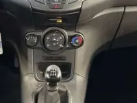 Usata Ford Fiesta 75 CV (55 kW) 2015 Blu/azzurro Utilitaria