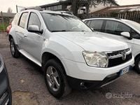 Usata Dacia Duster Lauréate 110 CV (80 kW) 2012 Bianco SUV