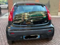 Usata Peugeot 107 Urban Move 68 CV (50 kW) 2008 Nero Utilitaria
