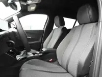Usata Peugeot 2008 Allure 101 CV (74 kW) 2025 Blu SUV