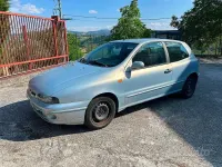 Usata Fiat Bravo 80 CV (58 kW) 2000 Blu Utilitaria