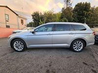 Usata VW Passat Business 122 CV (89 kW) 2021 Argento Station wagon