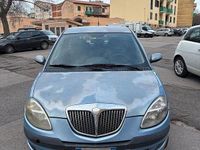 Usata Lancia Ypsilon 60 CV (44 kW) 2004 Blu Utilitaria