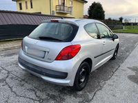 Usata Peugeot 207 73 CV (53 kW) 2007 Berlina