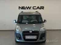 Usata Fiat Doblò Emotion 105 CV (77 kW) 2012 Grigio Monovolume