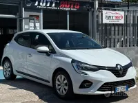 Usata Renault Clio V Business 86 CV (63 kW) 2021 Bianco Berlina