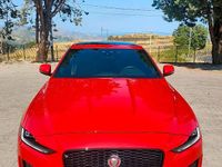 Usata Jaguar XE R-Dynamic 180 CV (132 kW) 2020 Rosso Berlina