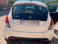 Usata Lancia Ypsilon Silver 69 CV (50 kW) 2013 Bianco Utilitaria